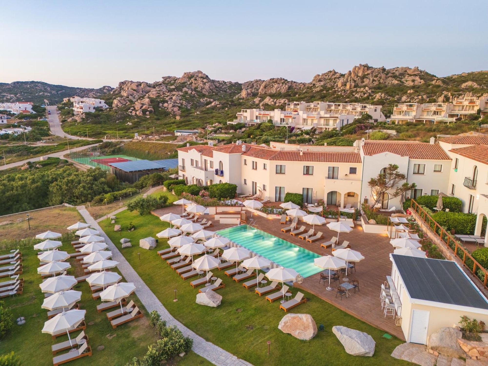Mangia'S Santa Teresa Sardinia, Curio Collection By Hilton Hotell Santa Teresa Gallura Exteriör bild