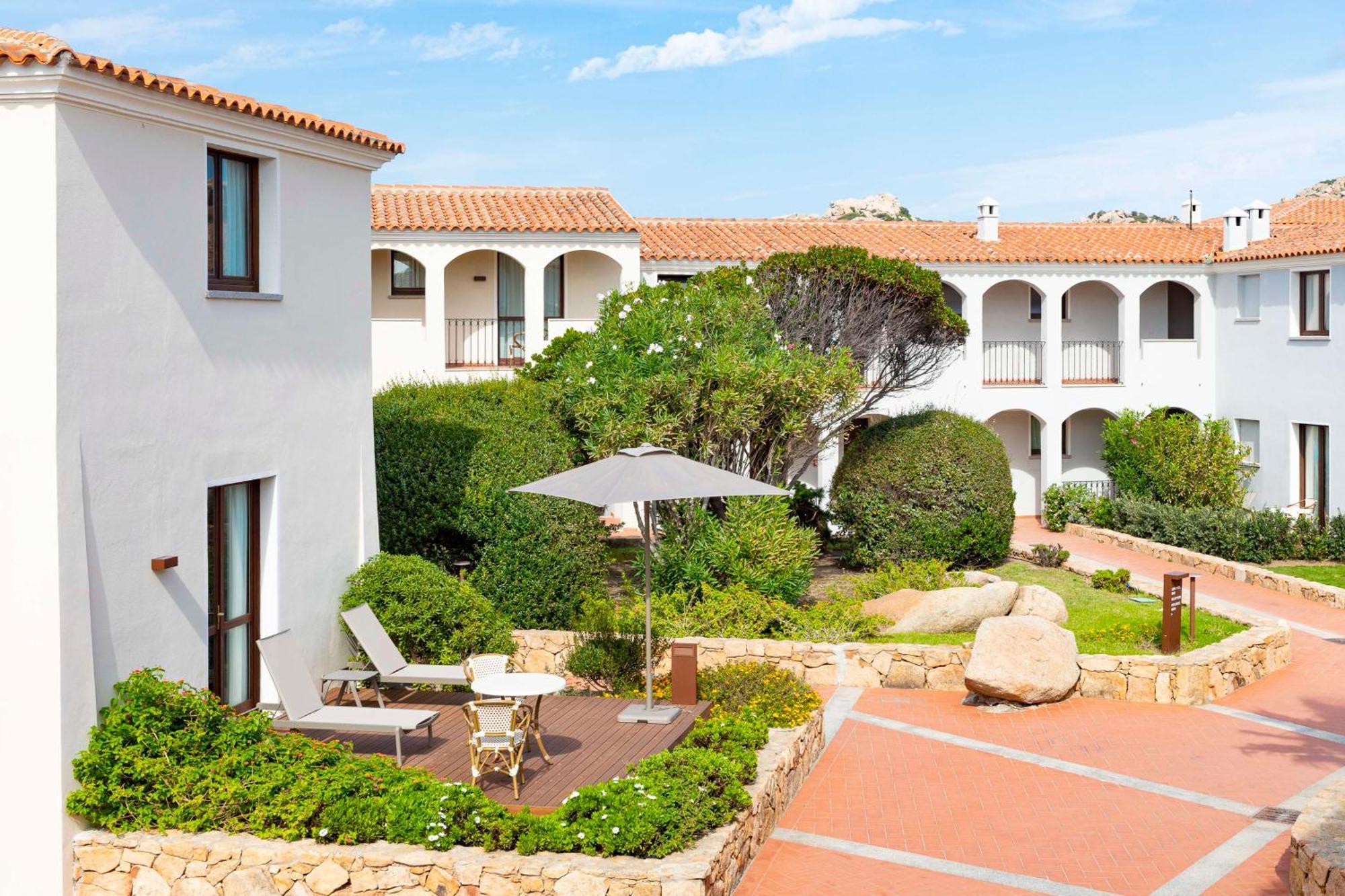 Mangia'S Santa Teresa Sardinia, Curio Collection By Hilton Hotell Santa Teresa Gallura Exteriör bild